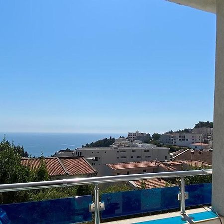 Apartmani Dini Ulcinj Luaran gambar