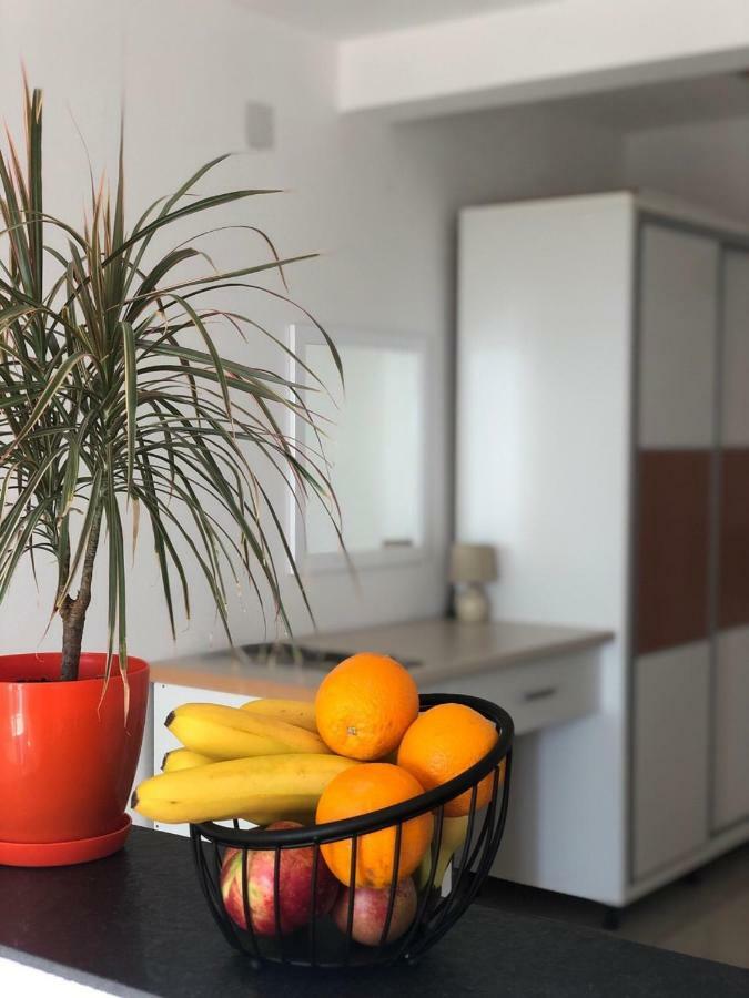 Apartmani Dini Ulcinj Luaran gambar