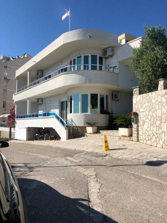 Apartmani Dini Ulcinj Luaran gambar