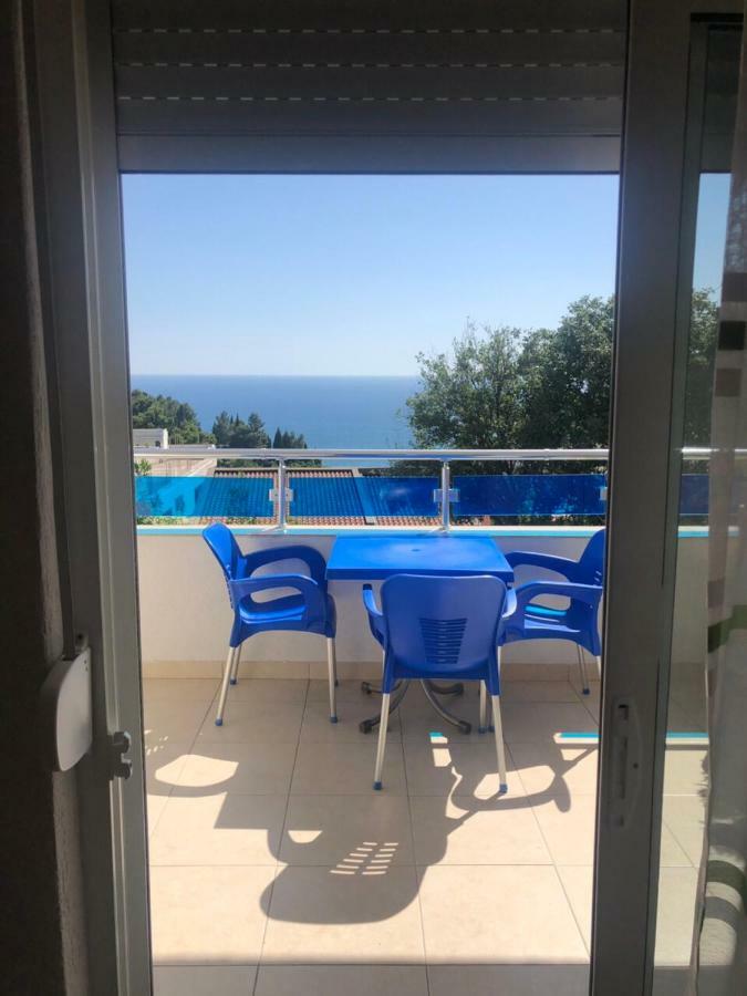 Apartmani Dini Ulcinj Luaran gambar