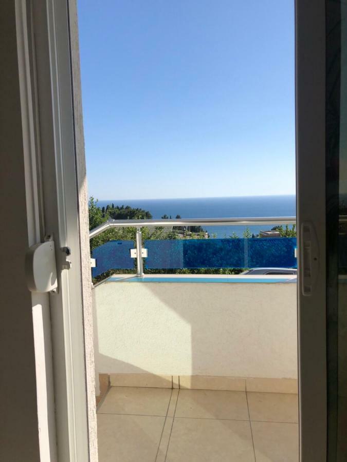 Apartmani Dini Ulcinj Luaran gambar
